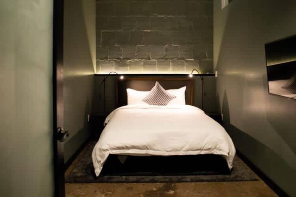 3E - *Renovated* 3 Min To Hillman Cancer Center Sleeps 6 Pittsburgh Bagian luar foto