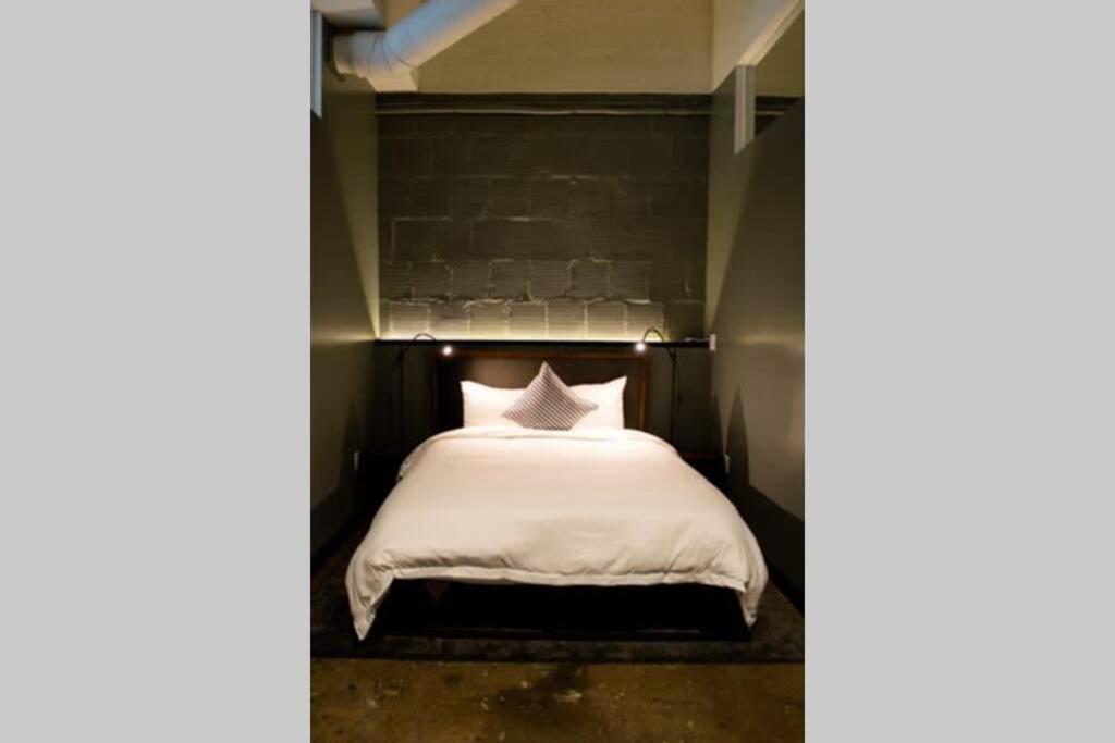 3E - *Renovated* 3 Min To Hillman Cancer Center Sleeps 6 Pittsburgh Bagian luar foto